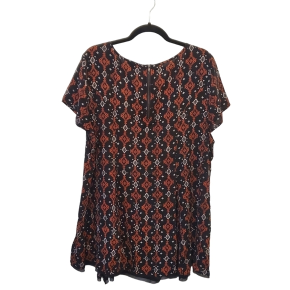 Torrid Size 1 Aztec Print Challis Flowy Top - Picture 2 of 11
